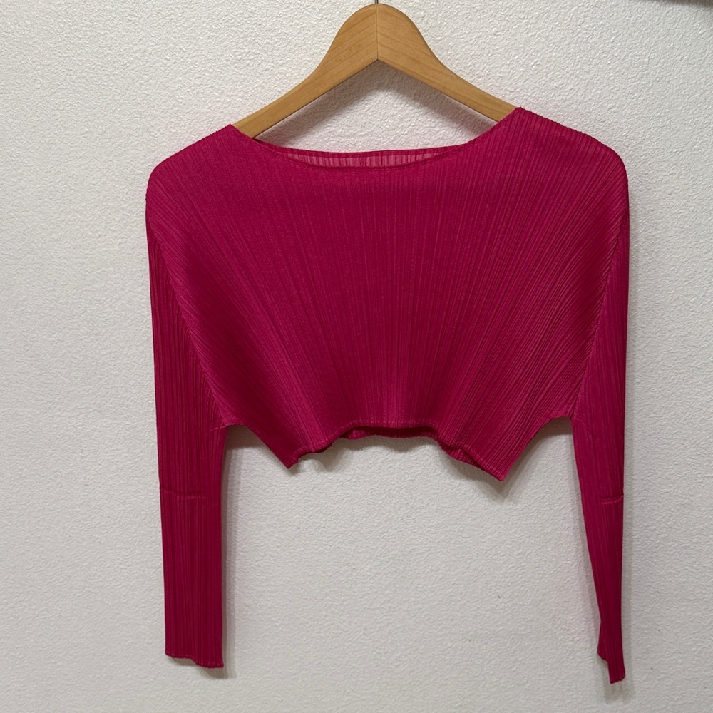 Issey Miyake Pleats Please top